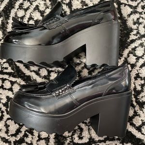 Mossimo Supply Co Chunky Black Clogs size 7.5